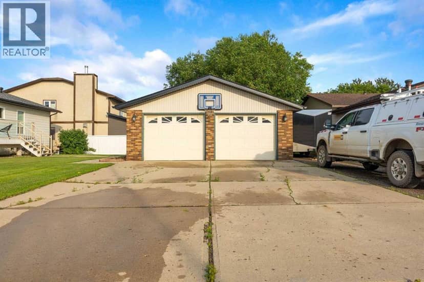 222 Berens Place — photo 33 of 40