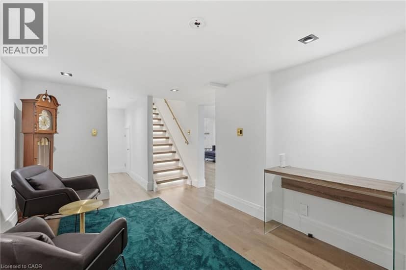 9 DONLEA Drive — photo 32 of 40