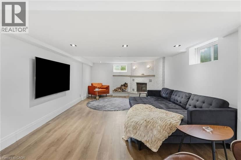 9 DONLEA Drive — photo 34 of 40