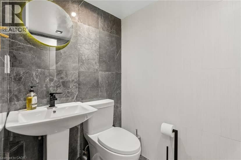 9 DONLEA Drive — photo 39 of 40