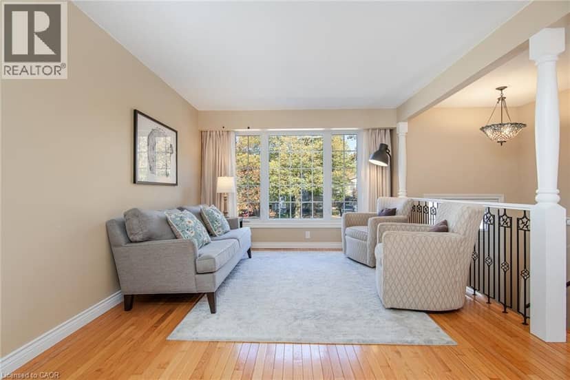 118 WHEATFIELD Crescent, Kitchener, photo 3