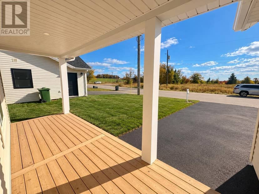 381 Norwood Road — photo 3 of 19