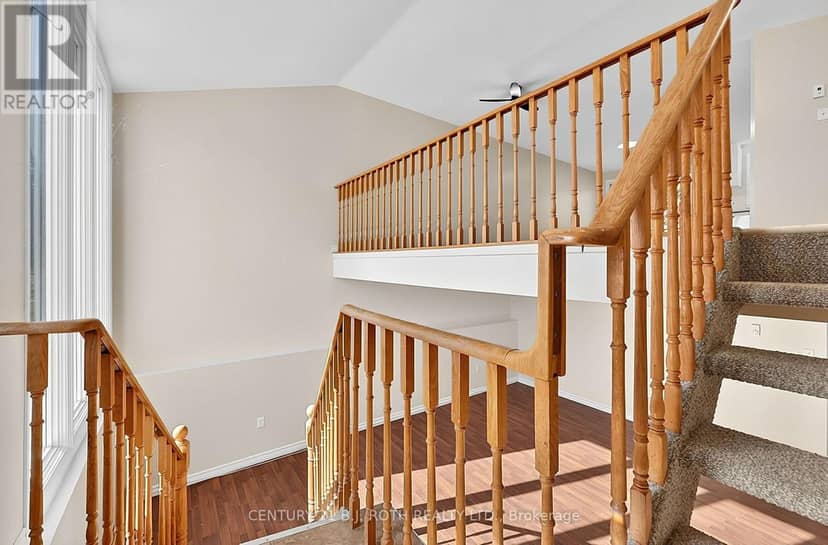 34 Hickling Trail — photo 4 of 36