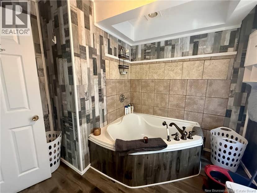 561 Chemin Tilley Road — photo 16 of 29