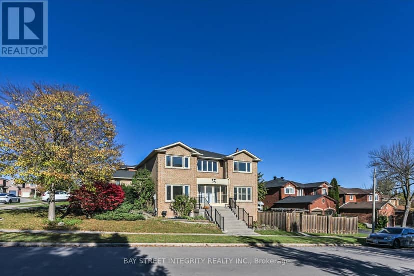 1225 Winterbourne Drive, Oakville