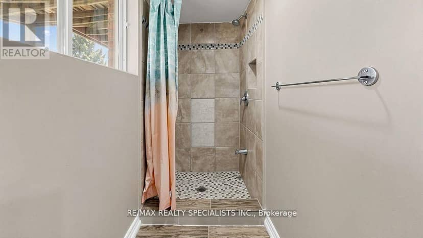 59 Sunforest Drive — photo 33 of 40