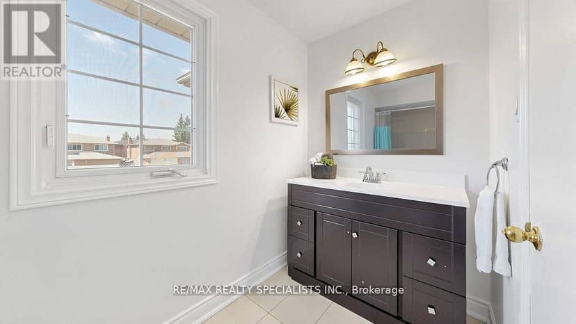 59 Sunforest Drive — photo 34 of 40