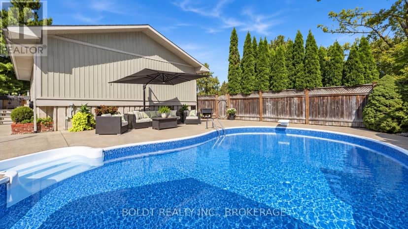 15 The Cedars Street — photo 38 of 40