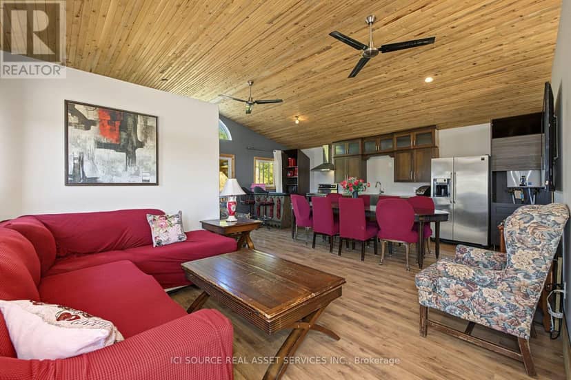 3 Woodland Lane, Magnetawan, photo 4