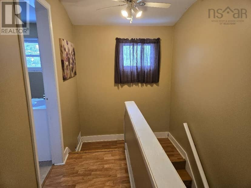 95 Higgins St — photo 13 of 24