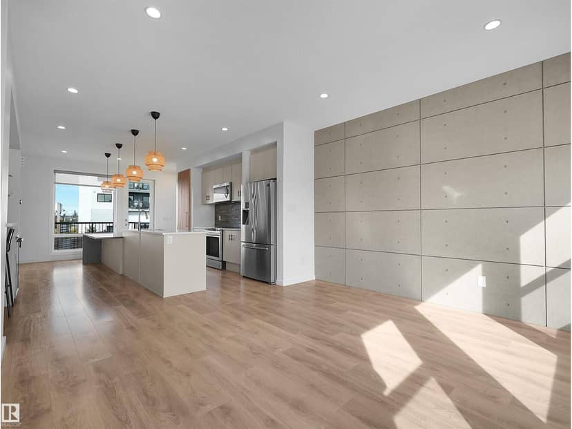 1704 Keene Cr SW — photo 14 of 40