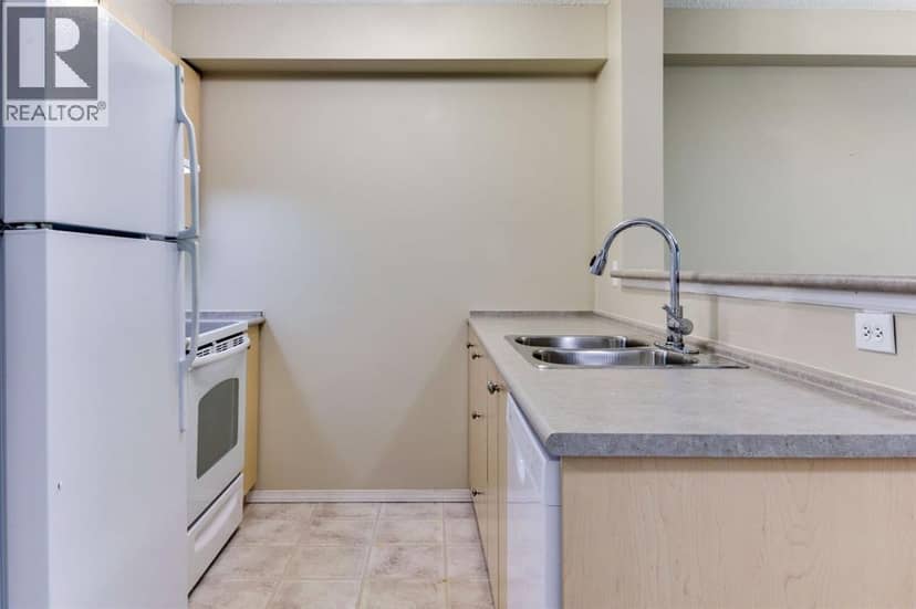 1323, 8 Bridlecrest Drive SW, Calgary, photo 5