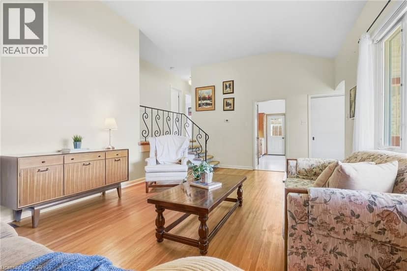 1267 DUNBAR Road — photo 4 of 29