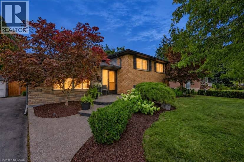 194 FOXBAR Road, Burlington