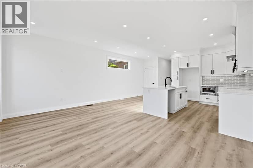 48 MELBOURNE Street — photo 19 of 40