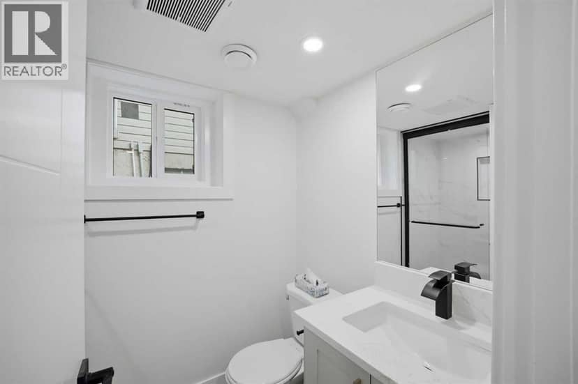 460 Queensland Place SE — photo 35 of 40