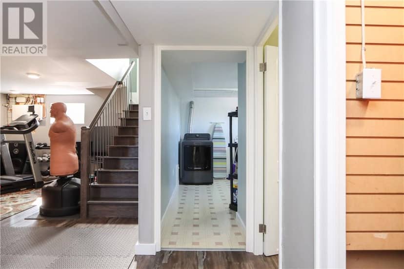 885 Adelaide Street — photo 40 of 40
