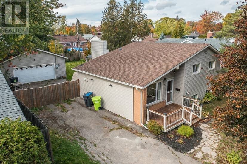 73 Promenade DR — photo 2 of 40