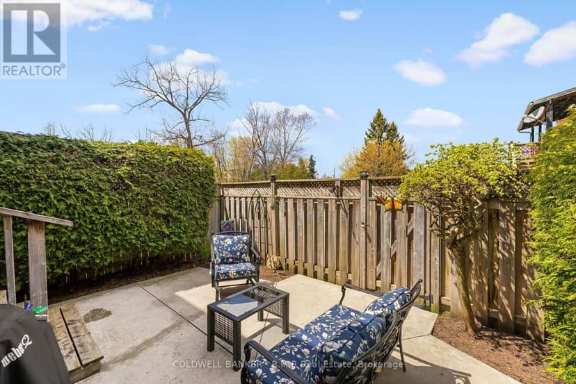 5 - 373 D'Arcy Street — photo 29 of 37