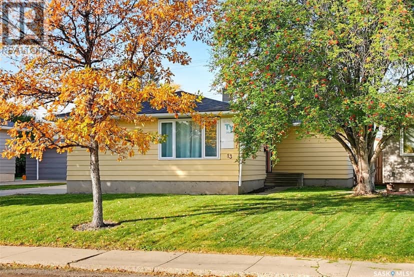 13 Stewart AVENUE, Saskatoon, photo 3