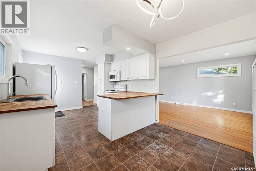 13 Stewart AVENUE, Saskatoon, photo 8