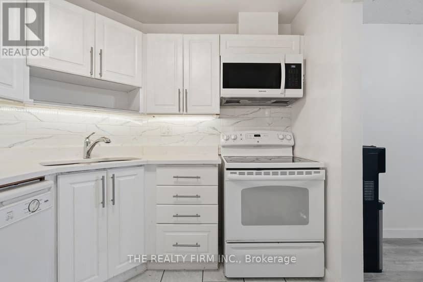 1206 - 858 Commissioners Road E — photo 17 of 40