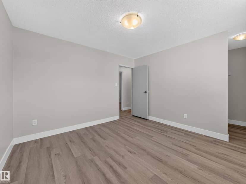 15124 88A ST NW — photo 28 of 40