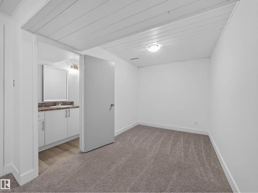 15124 88A ST NW — photo 39 of 40