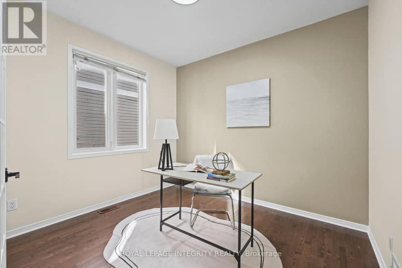 104 Whitestone Drive — photo 11 of 33