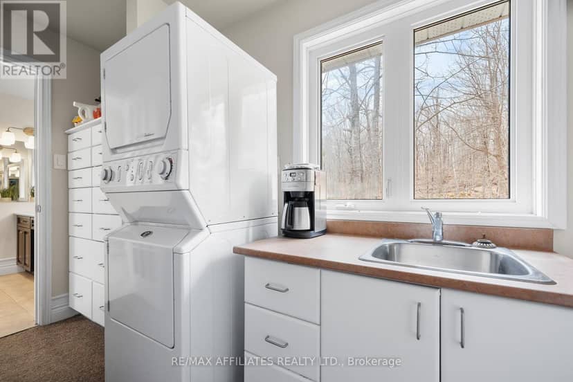 101 Arthur Road — photo 17 of 31