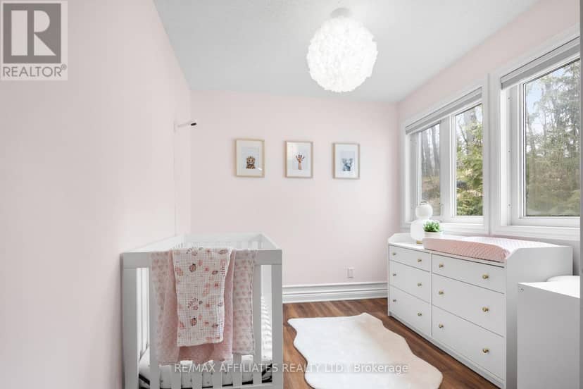 101 Arthur Road — photo 18 of 31