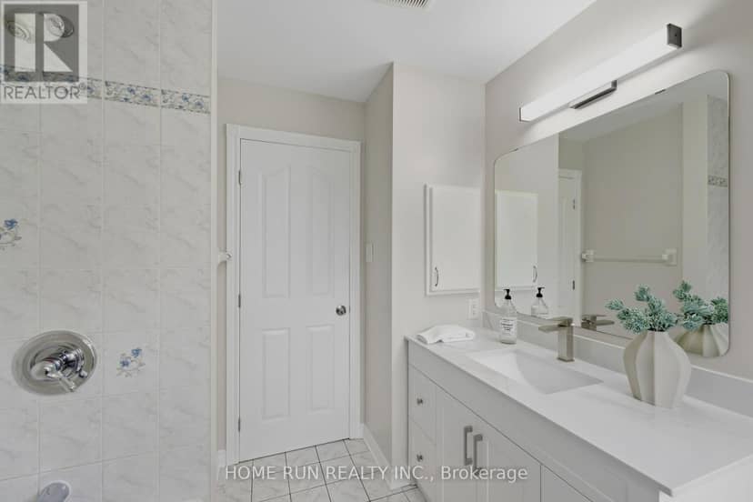 4 Drysdale Street — photo 31 of 40