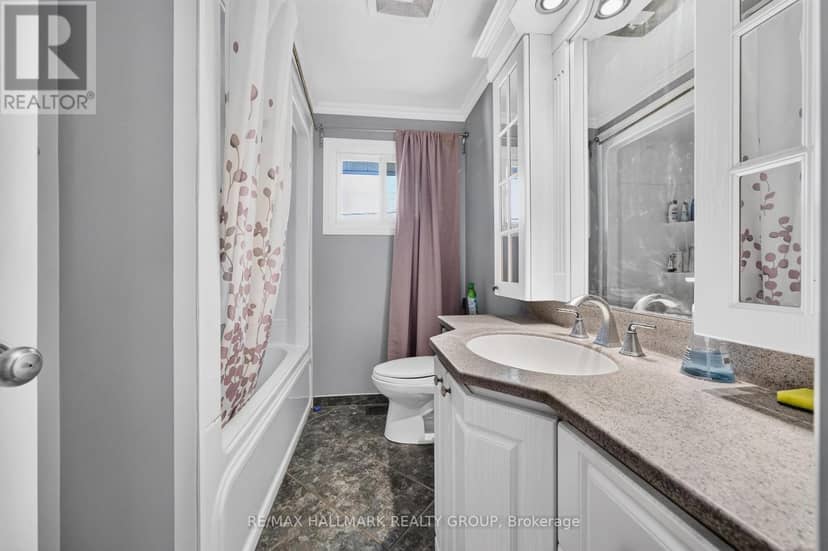 969 Eiffel Avenue — photo 21 of 34