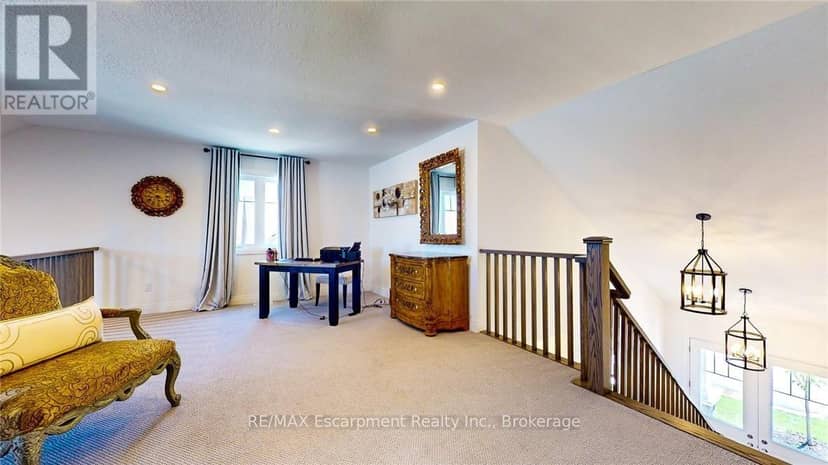 111 Clippers Lane — photo 17 of 32