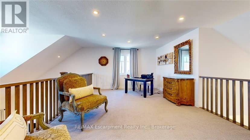 111 Clippers Lane — photo 18 of 32