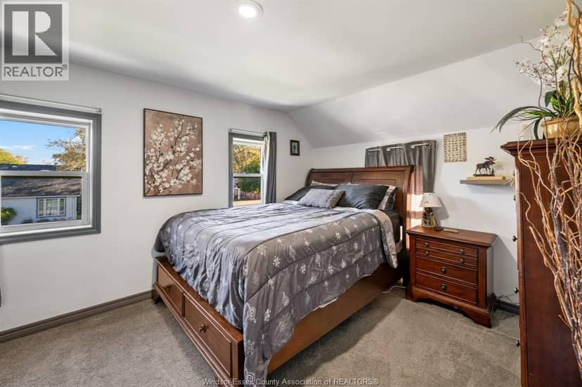 76 Jenner — photo 14 of 21