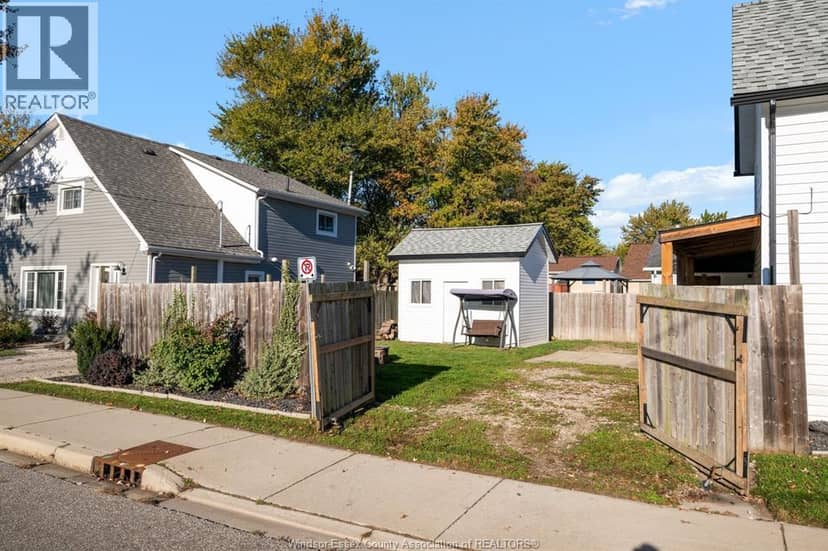 76 Jenner — photo 21 of 21