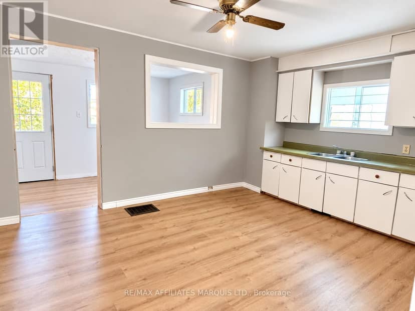 121 Guy Street — photo 14 of 24