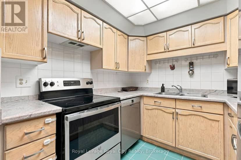 102 - 107 Bagot Street — photo 14 of 40