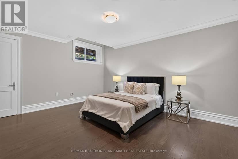 34 Flaremore Crescent — photo 37 of 40