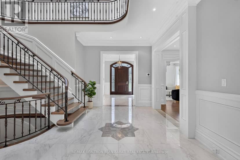 34 Flaremore Crescent, Toronto, photo 4