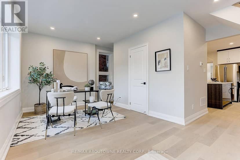 564 Dufferin Street, Toronto, photo 3