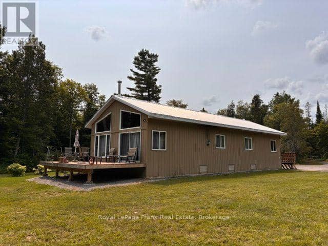 989 North McKenzie Lake Road, South Algonquin, photo 3