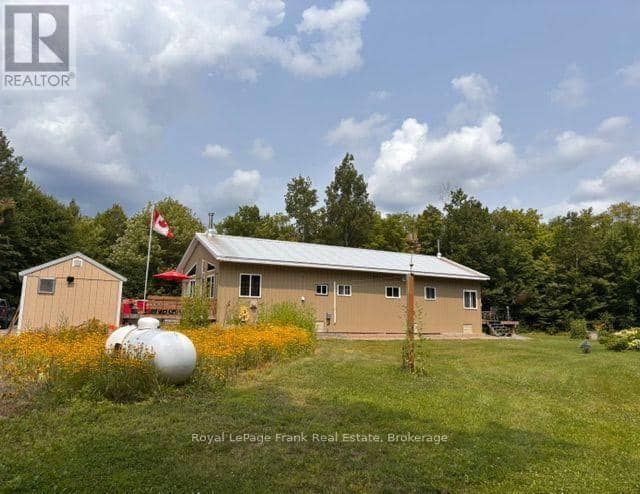 989 North McKenzie Lake Road, South Algonquin, photo 5