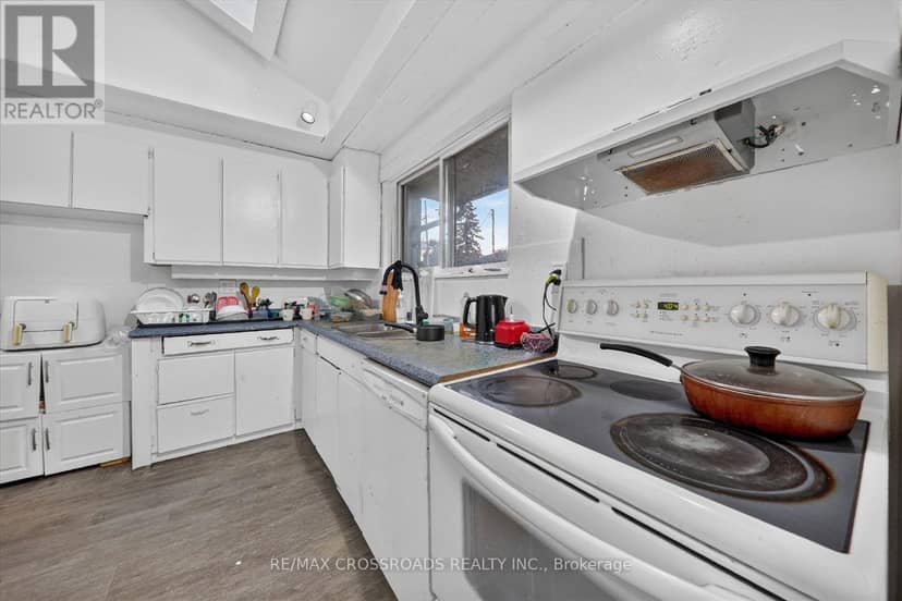 75 Fordover Drive — photo 9 of 22