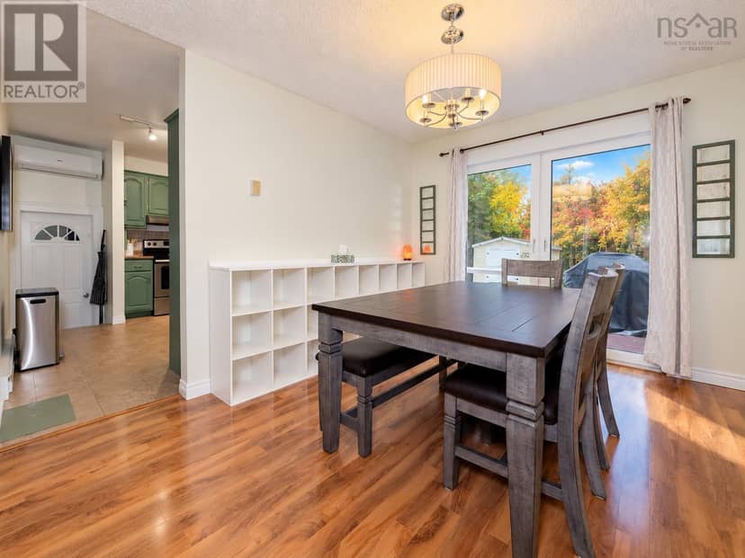 35 Carmichael Drive — photo 12 of 40