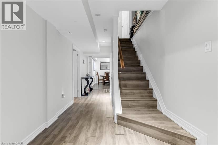 330 MARGARET Avenue — photo 14 of 37