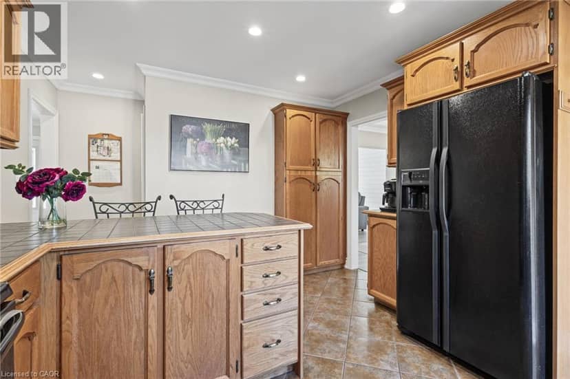 497 TOWNSEND Avenue, Burlington, photo 8