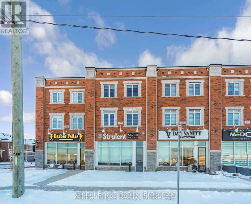49 Burnhamthorpe Road E, Oakville, photo 2