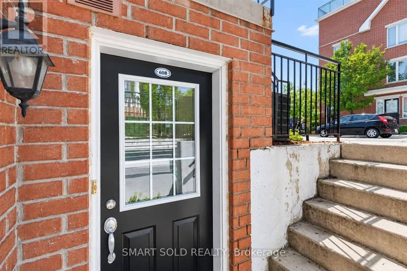 608 - 15 Laidlaw Street, Toronto, photo 2